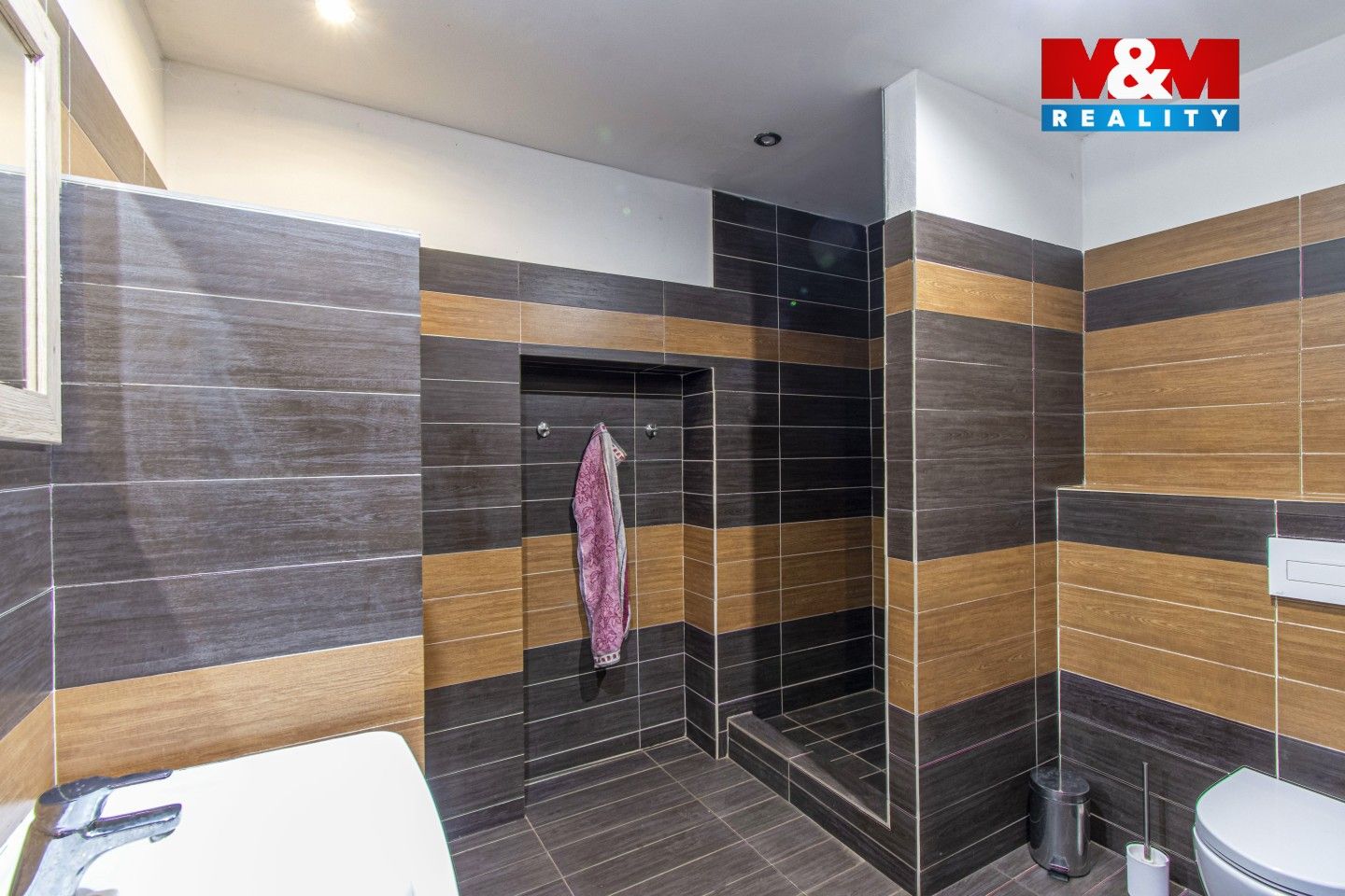 Prodej domu 320 m² - foto 9