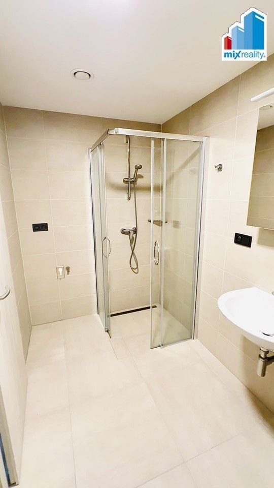 Pronájem bytu 1+kk 40 m² - foto 11