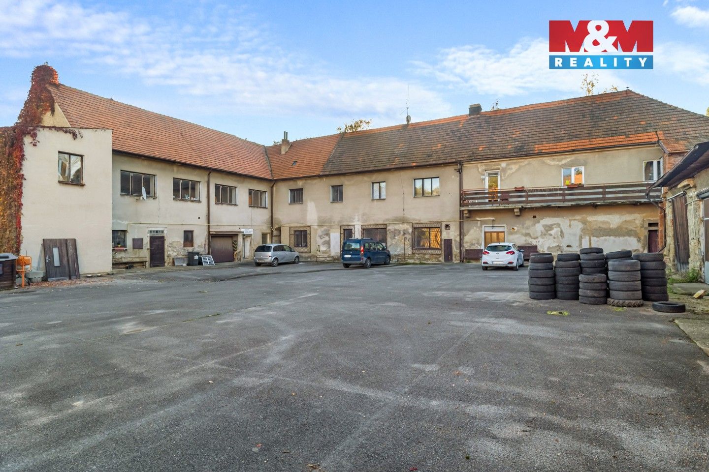 Prodej domu 300 m² - foto 3