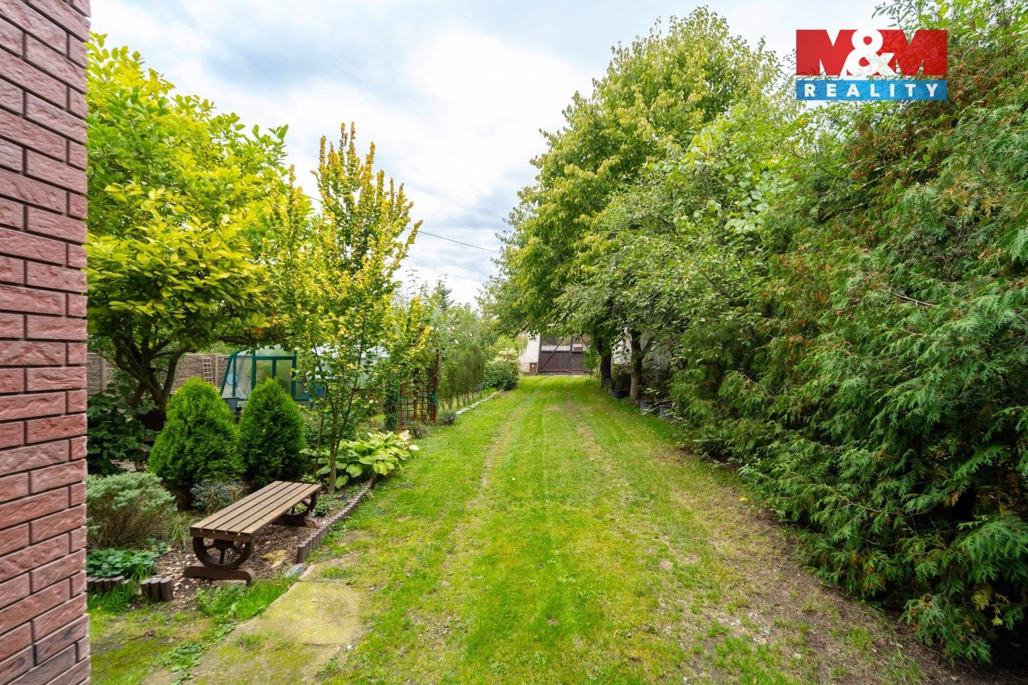 Prodej komerčního prostoru 340 m² - foto 12