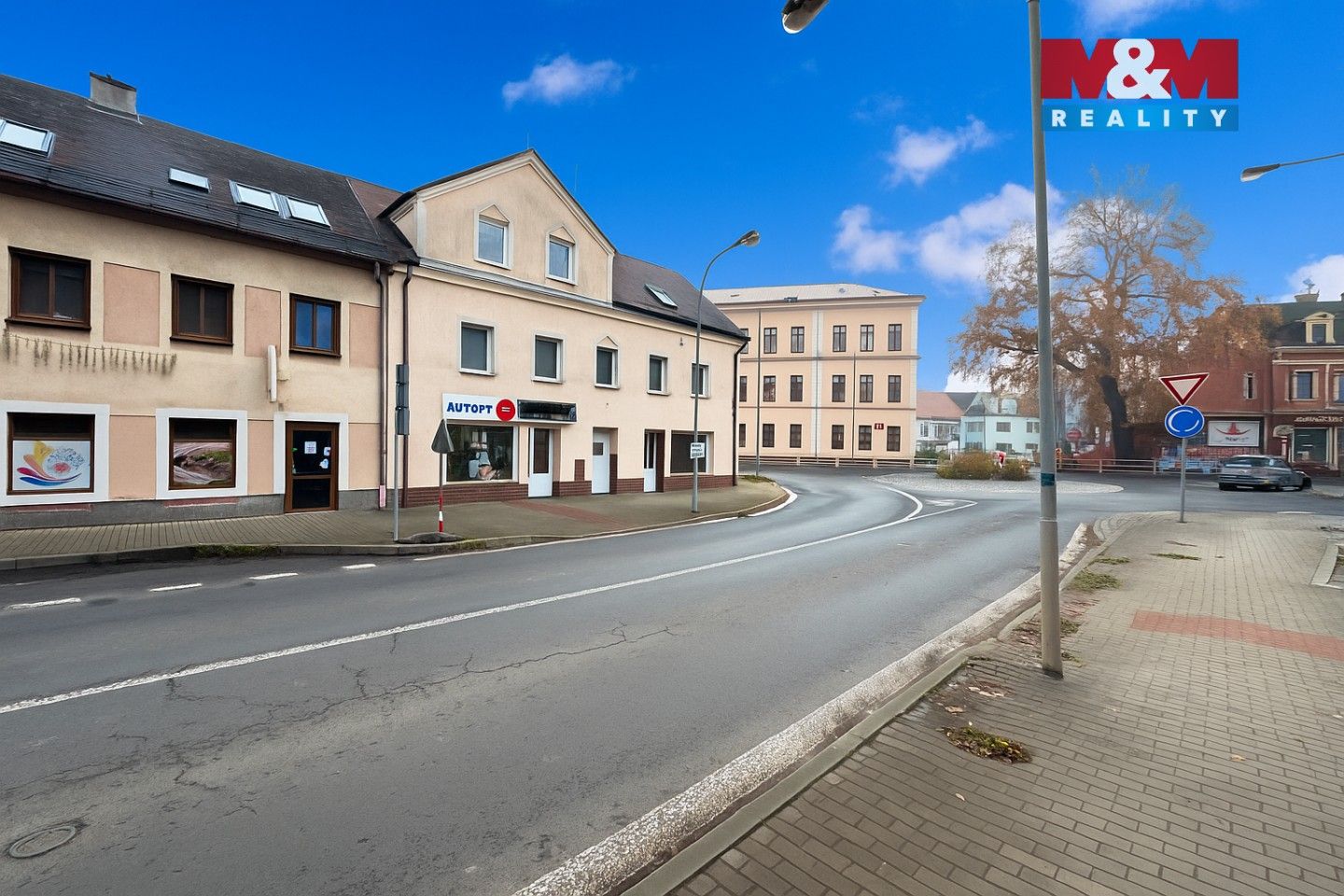 Pronájem komerčního prostoru 180 m² - foto 7