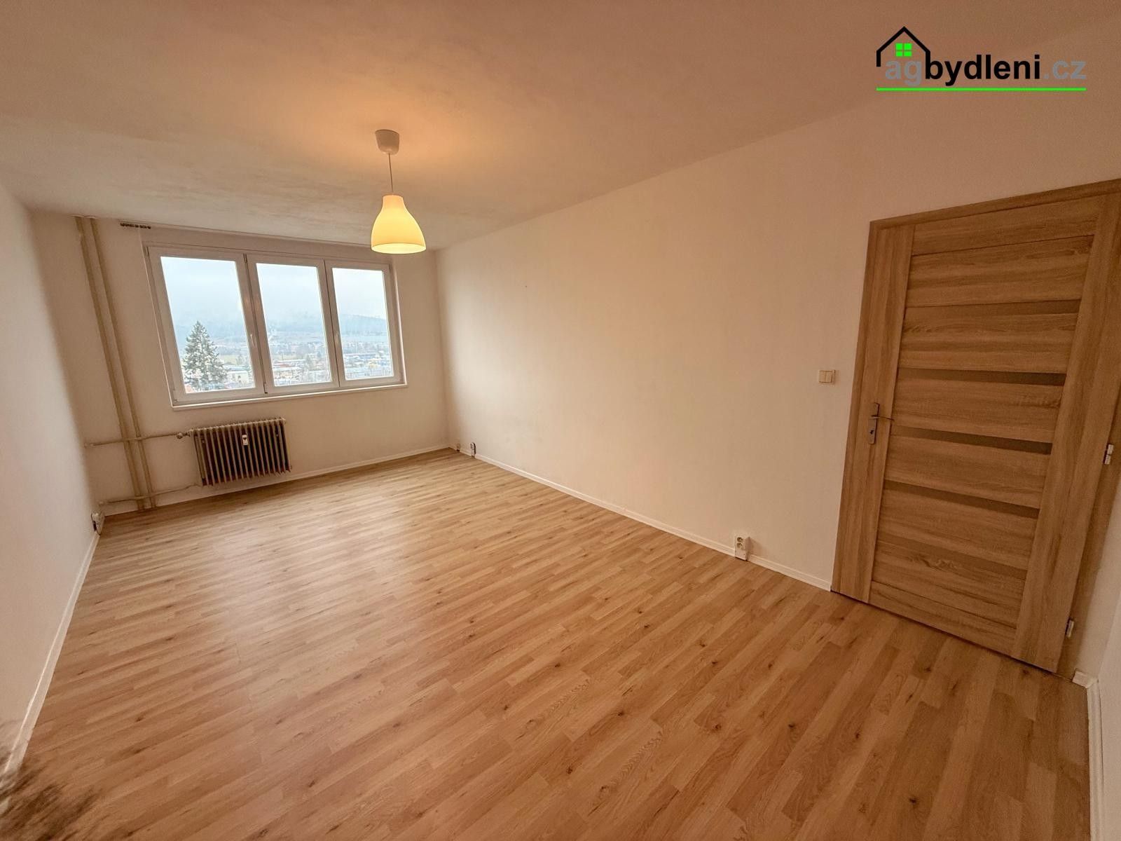 Pronájem bytu 2+1 60 m² - foto 6