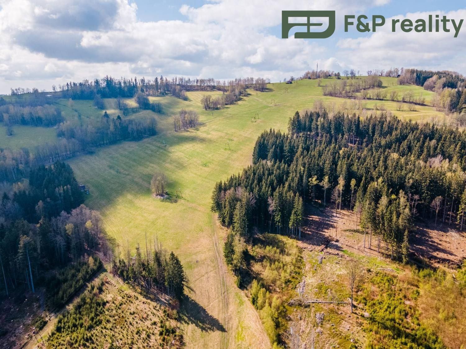 Prodej pozemku 949 m² - foto 4
