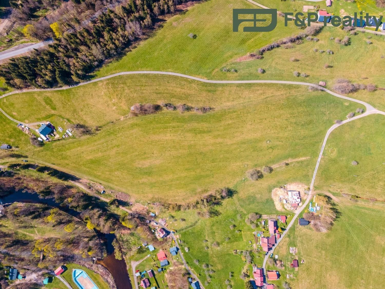Prodej pozemku 949 m² - foto 3