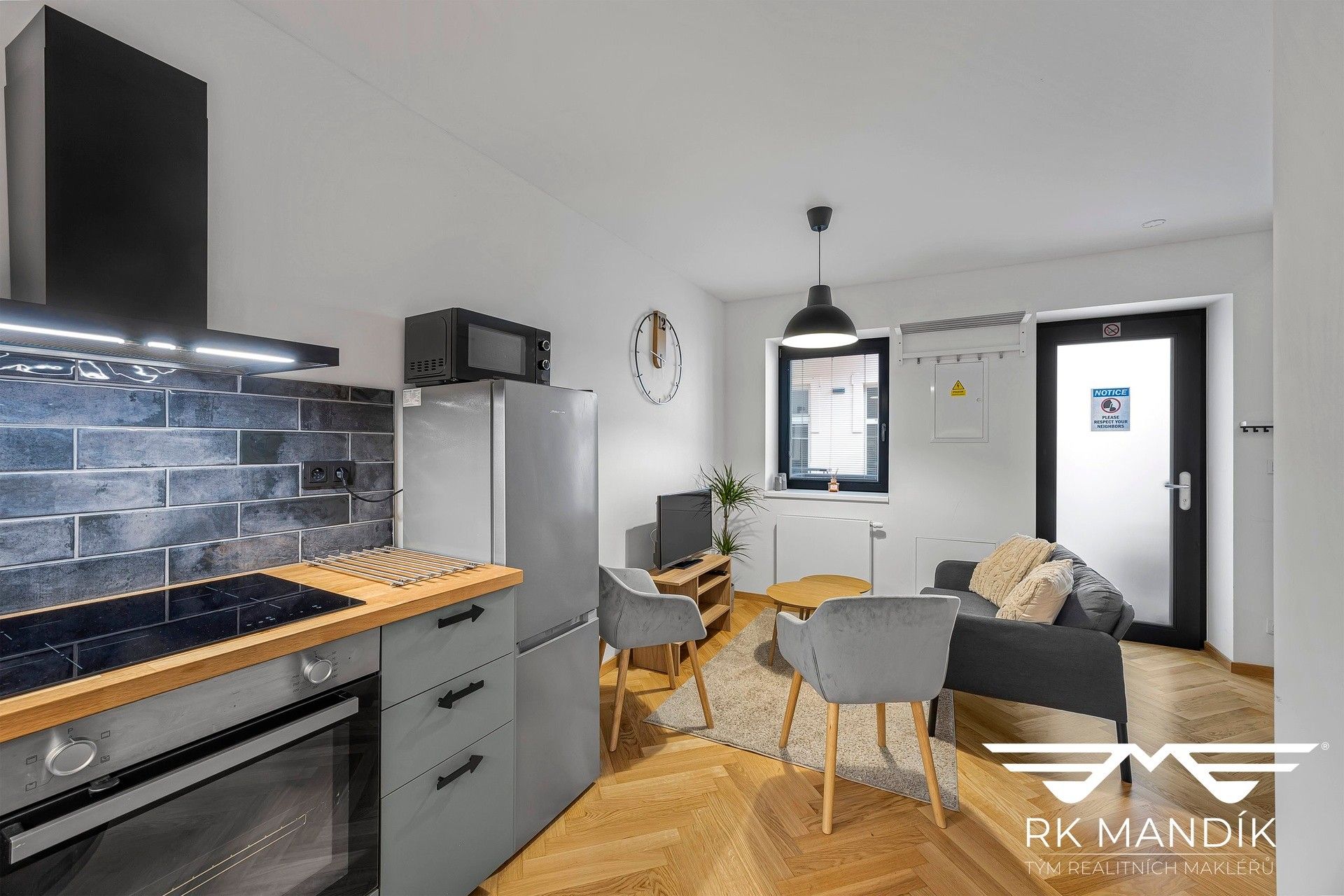 Pronájem bytu 2+kk 42 m² - foto 4