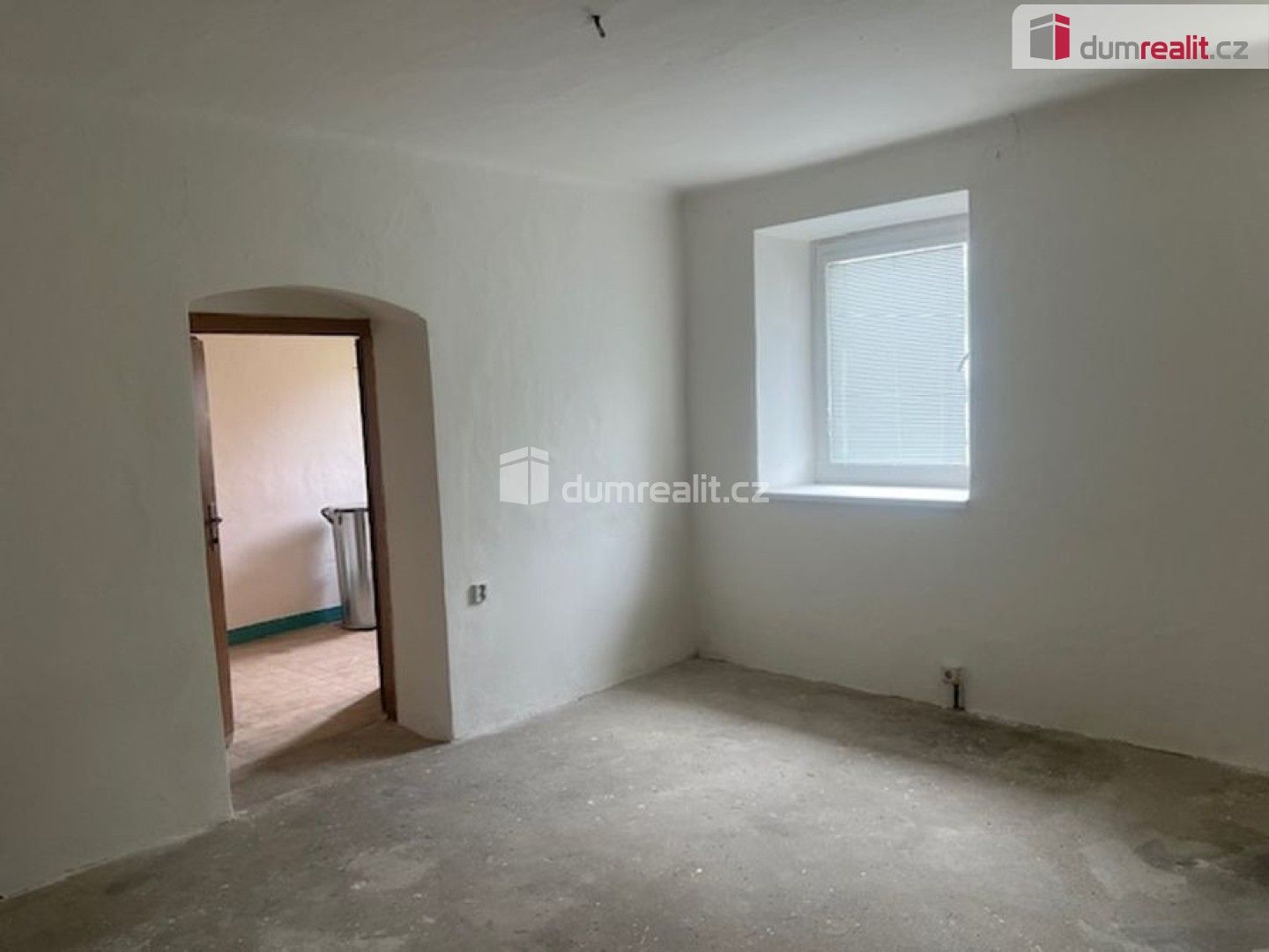 Prodej komerčního prostoru 140 m² - foto 6