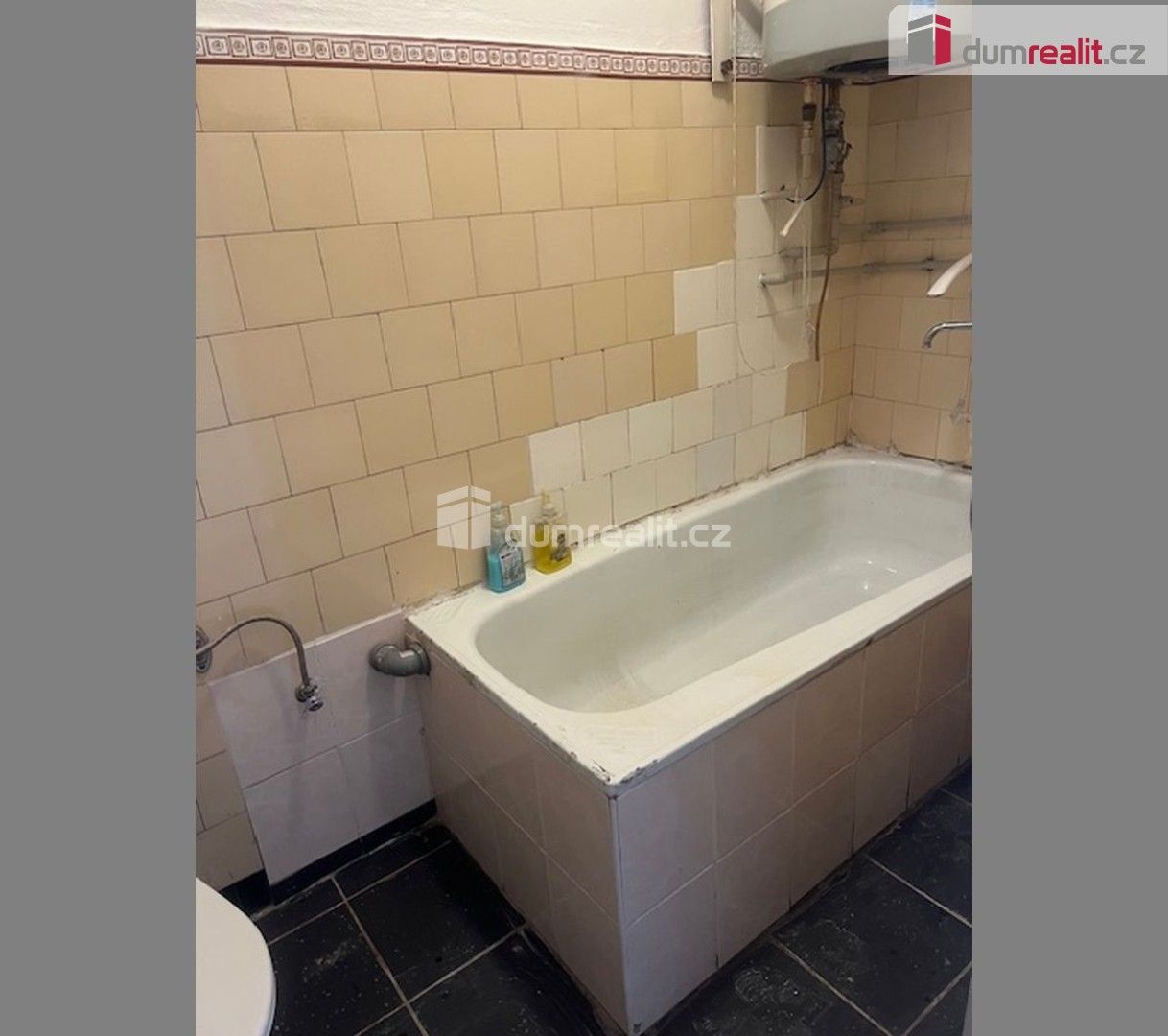 Prodej komerčního prostoru 140 m² - foto 9