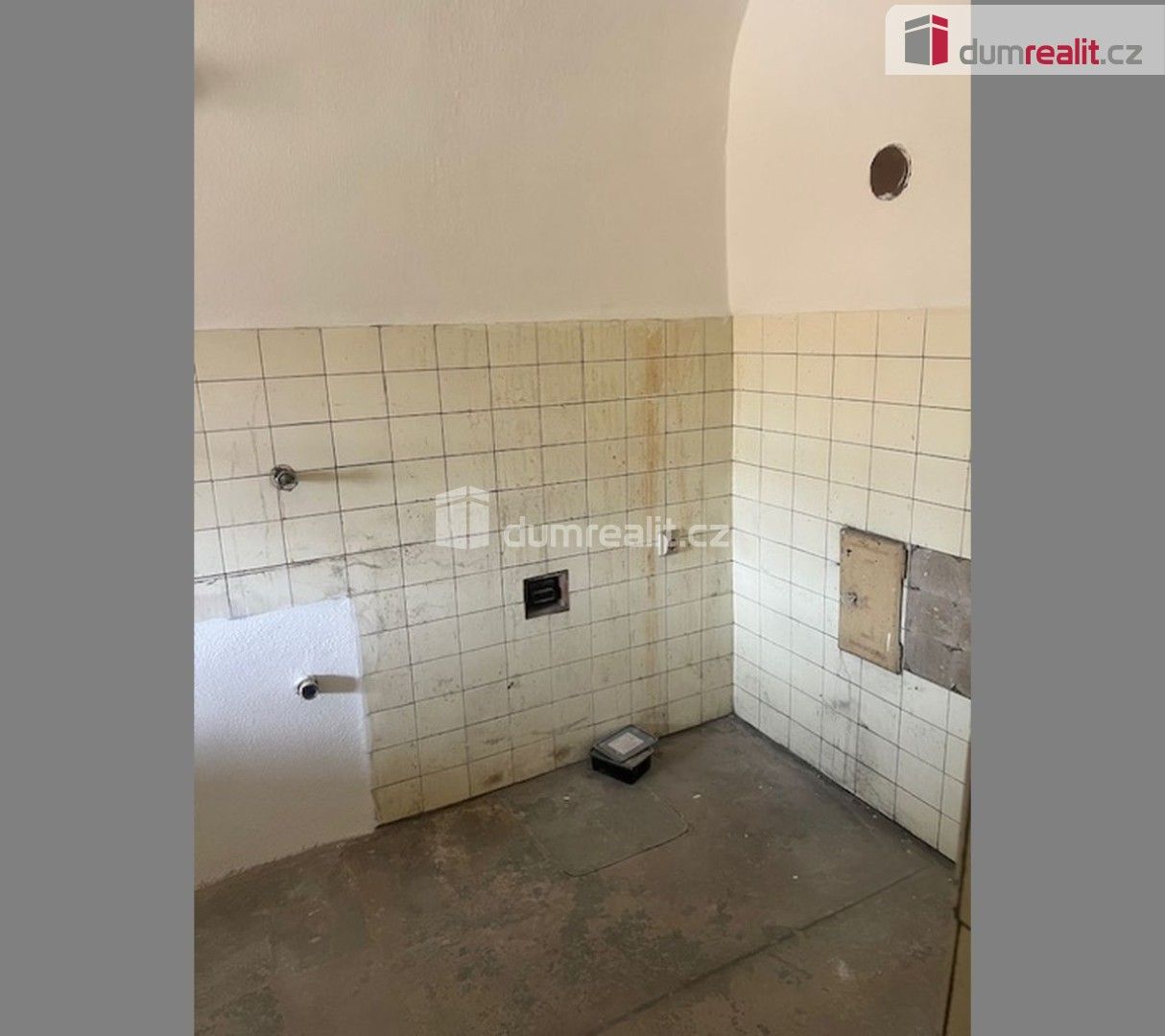 Prodej komerčního prostoru 140 m² - foto 12