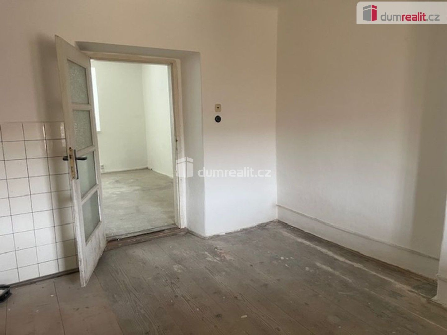 Prodej komerčního prostoru 140 m² - foto 14