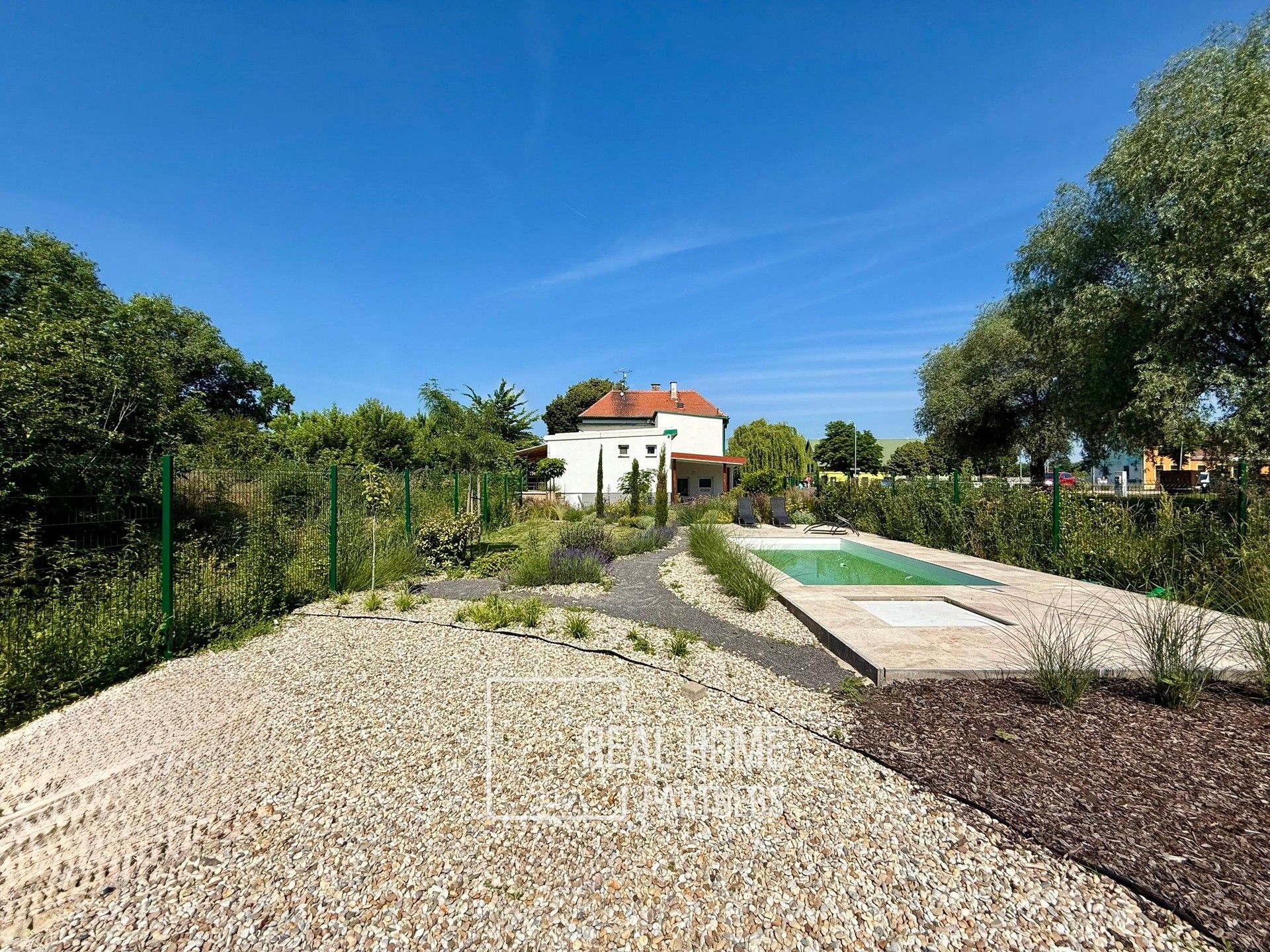 Prodej domu 359 m² - foto 2