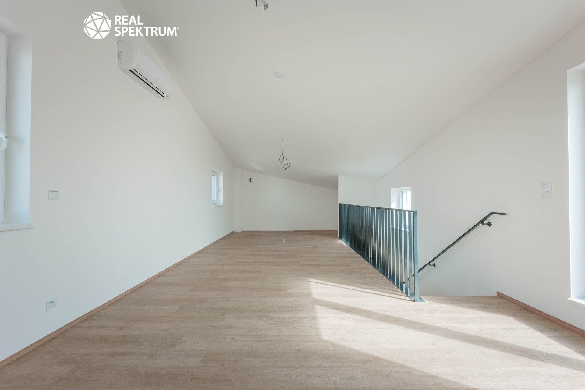 Prodej bytu 2+kk 66 m² - foto 10