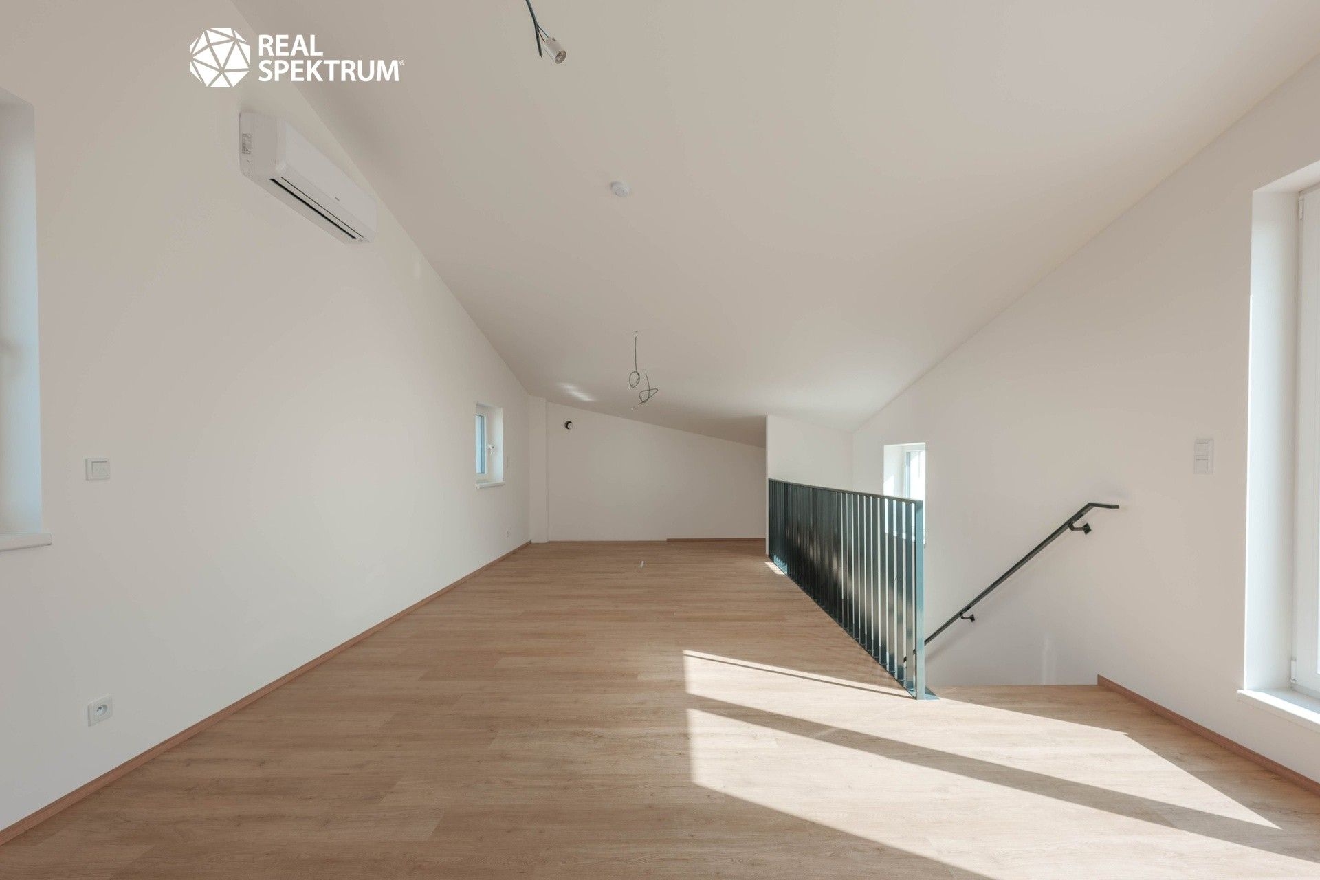 Prodej bytu 2+kk 66 m² - foto 12