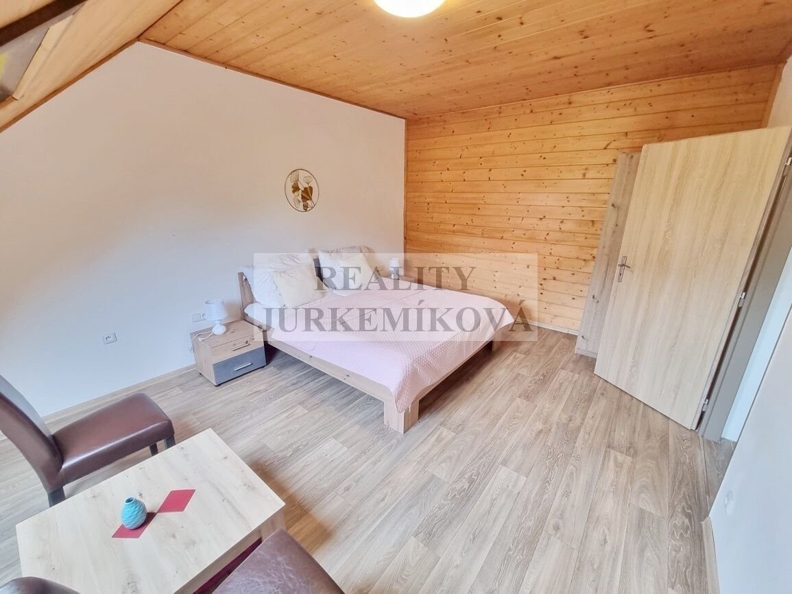 Prodej domu 200 m² - foto 14