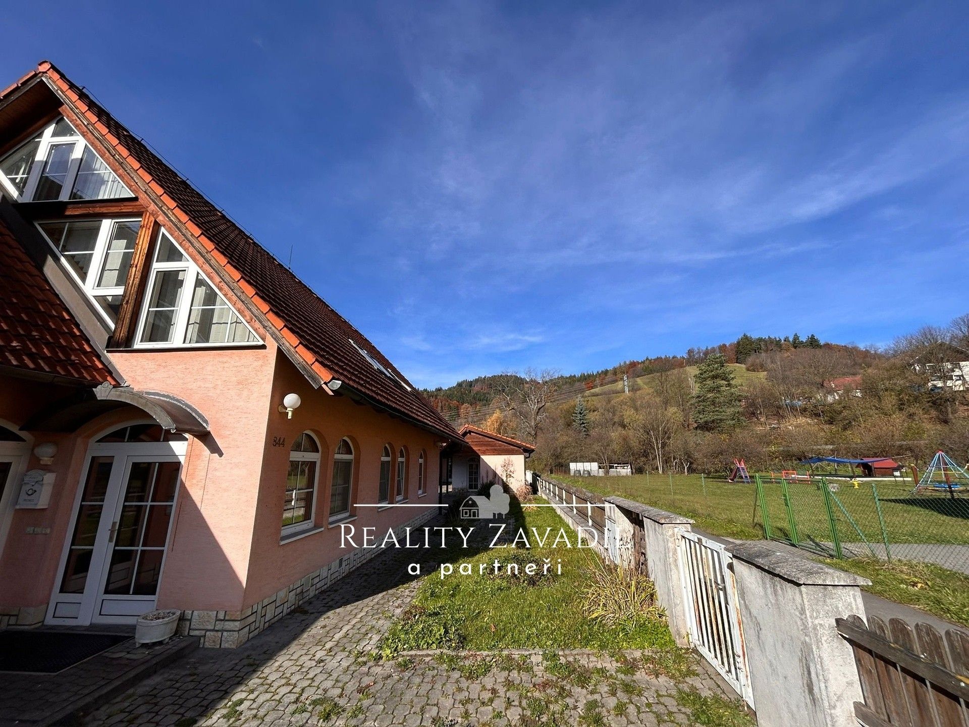 Prodej domu 220 m² - foto 4