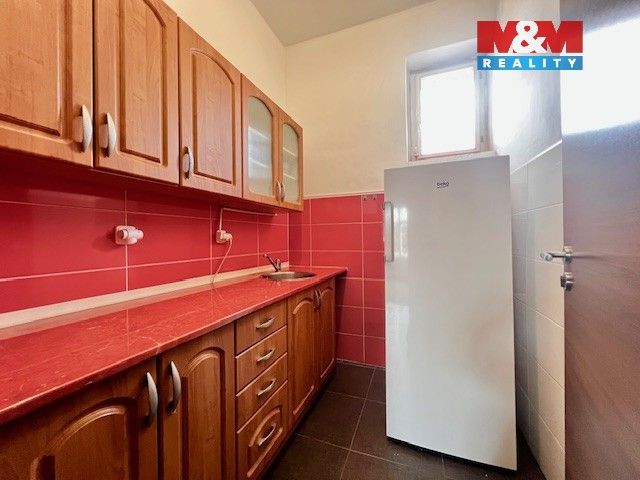 Pronájem komerčního prostoru 100 m² - foto 6