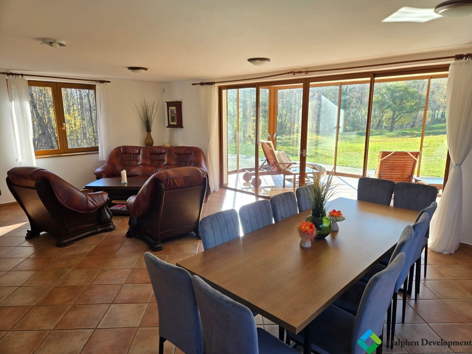 Prodej nemovitosti 310 m² - foto 8