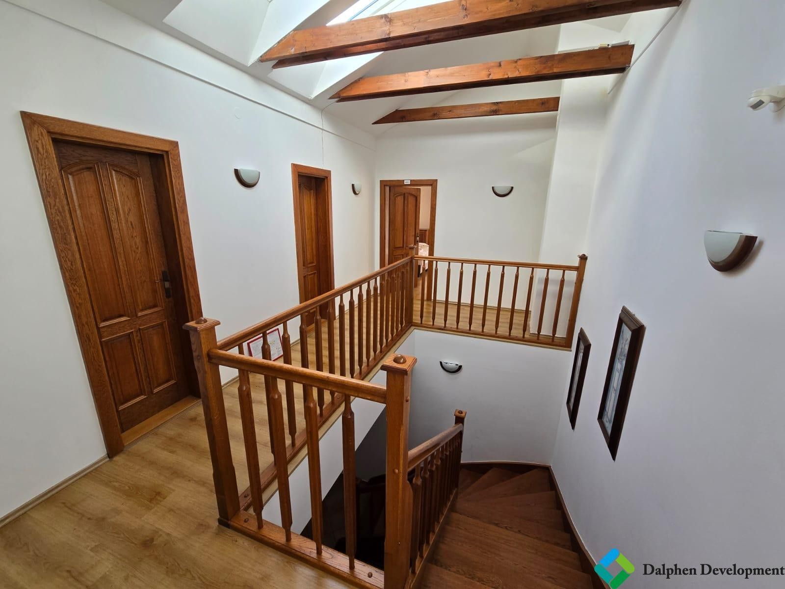Prodej nemovitosti 310 m² - foto 30