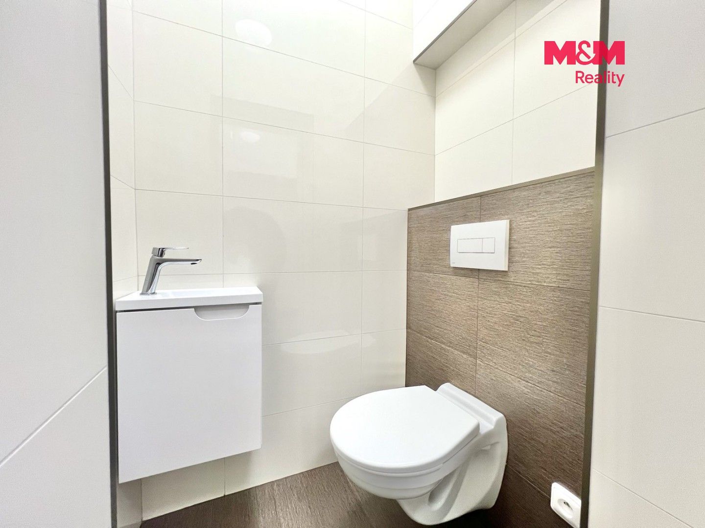 Pronájem bytu 3+1 96 m² - foto 8