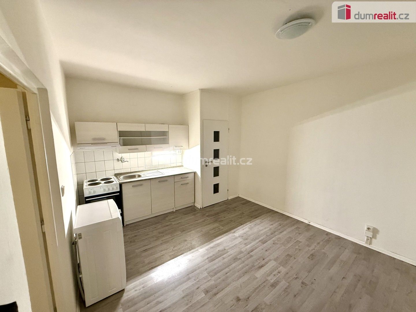 Pronájem bytu 1+1 36 m² - foto 7
