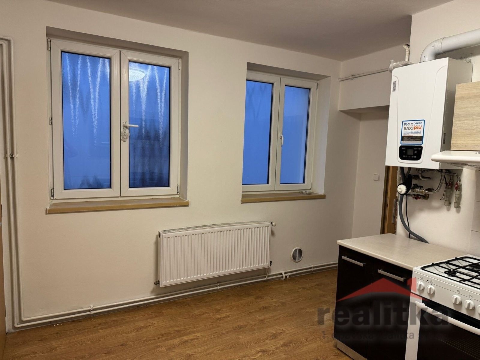 Pronájem bytu 2+1 58 m² - foto 8