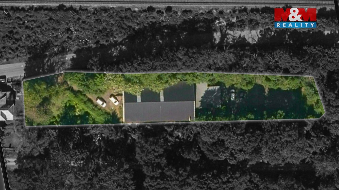 Prodej nemovitosti 700 m² - foto 3