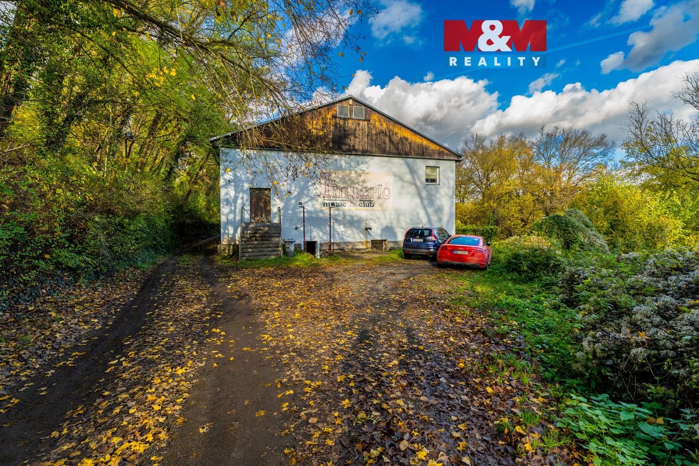 Prodej nemovitosti 700 m² - foto 4