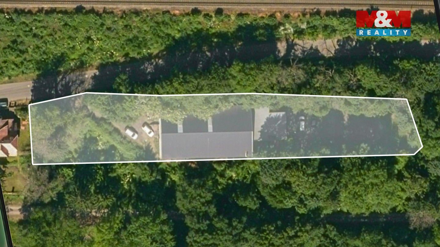 Prodej nemovitosti 700 m² - foto 10