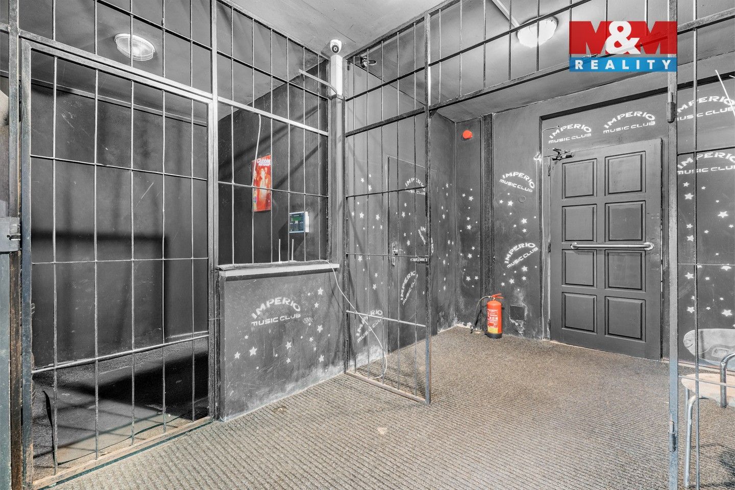 Prodej nemovitosti 700 m² - foto 21
