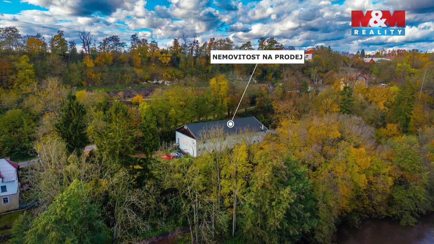 Prodej nemovitosti 700 m² - foto 30