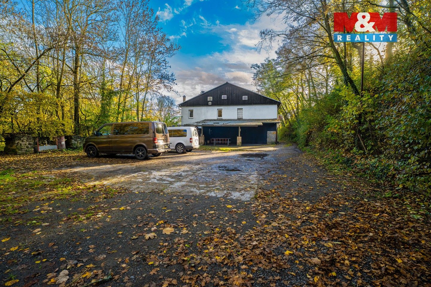Prodej nemovitosti 700 m² - foto 28