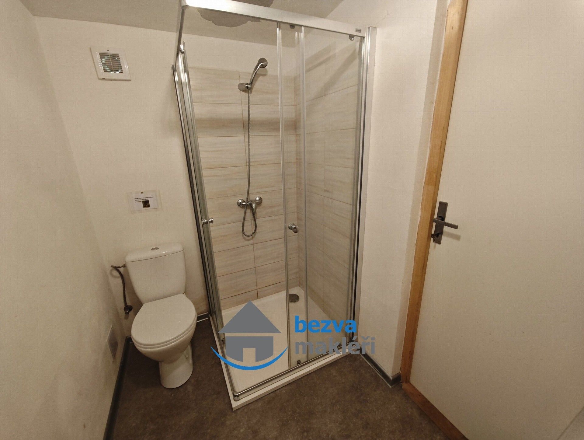 Pronájem domu 49 m² - foto 4
