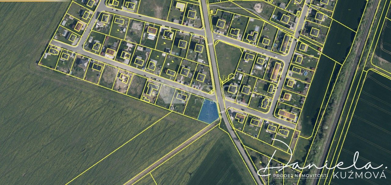 Prodej pozemku 1066 m² - foto 3