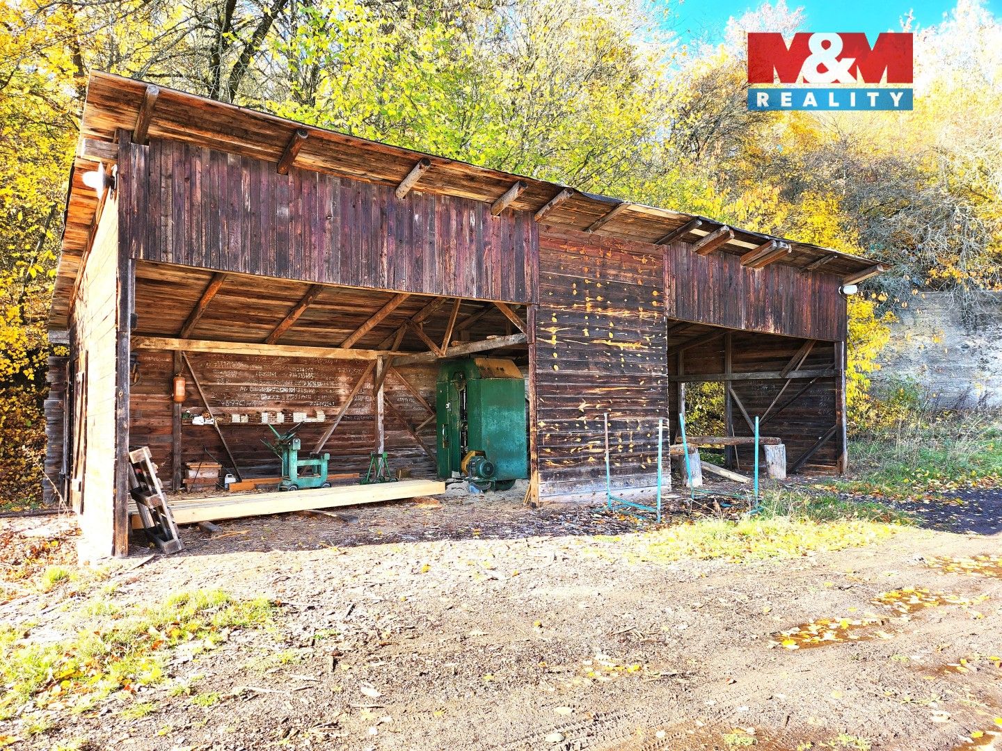 Prodej komerčního prostoru 308 m² - foto 2