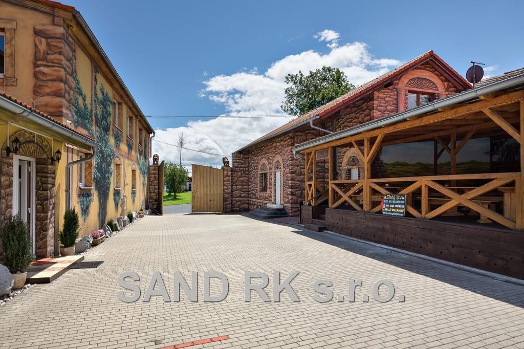 Pronájem komerčního prostoru 1000 m² - foto 15