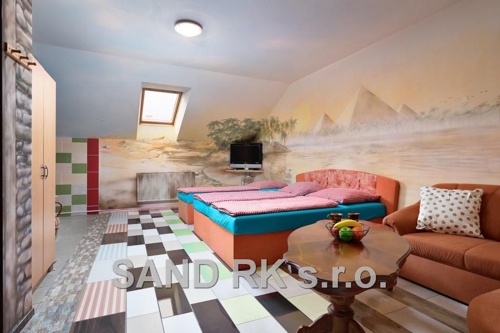 Pronájem komerčního prostoru 1000 m² - foto 18