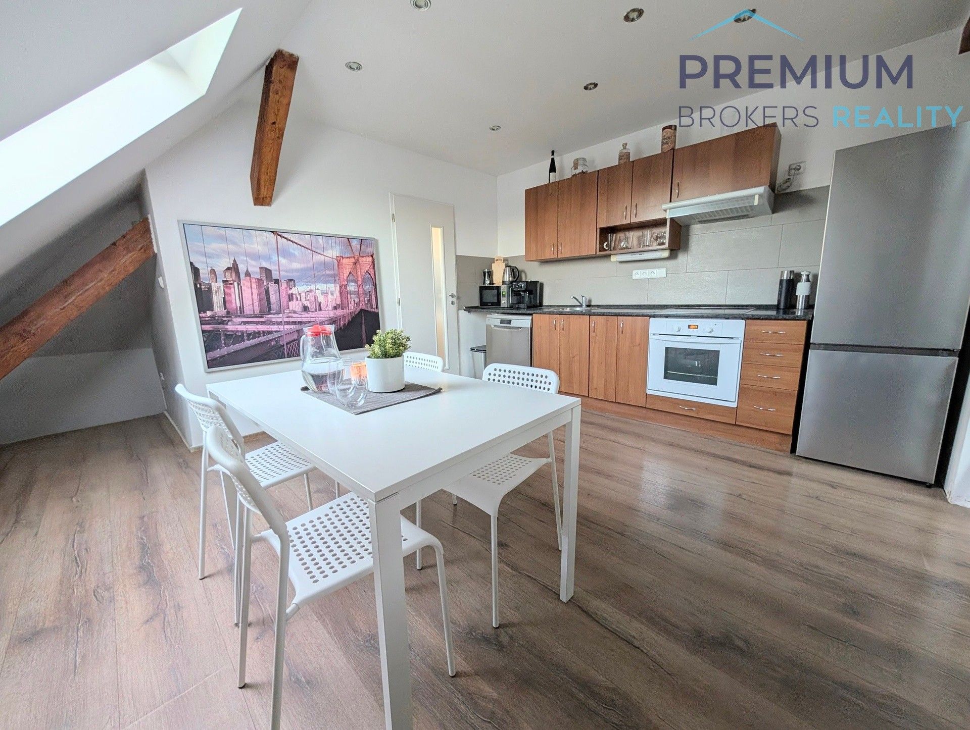 Prodej bytu 2+kk 70 m² - foto 2