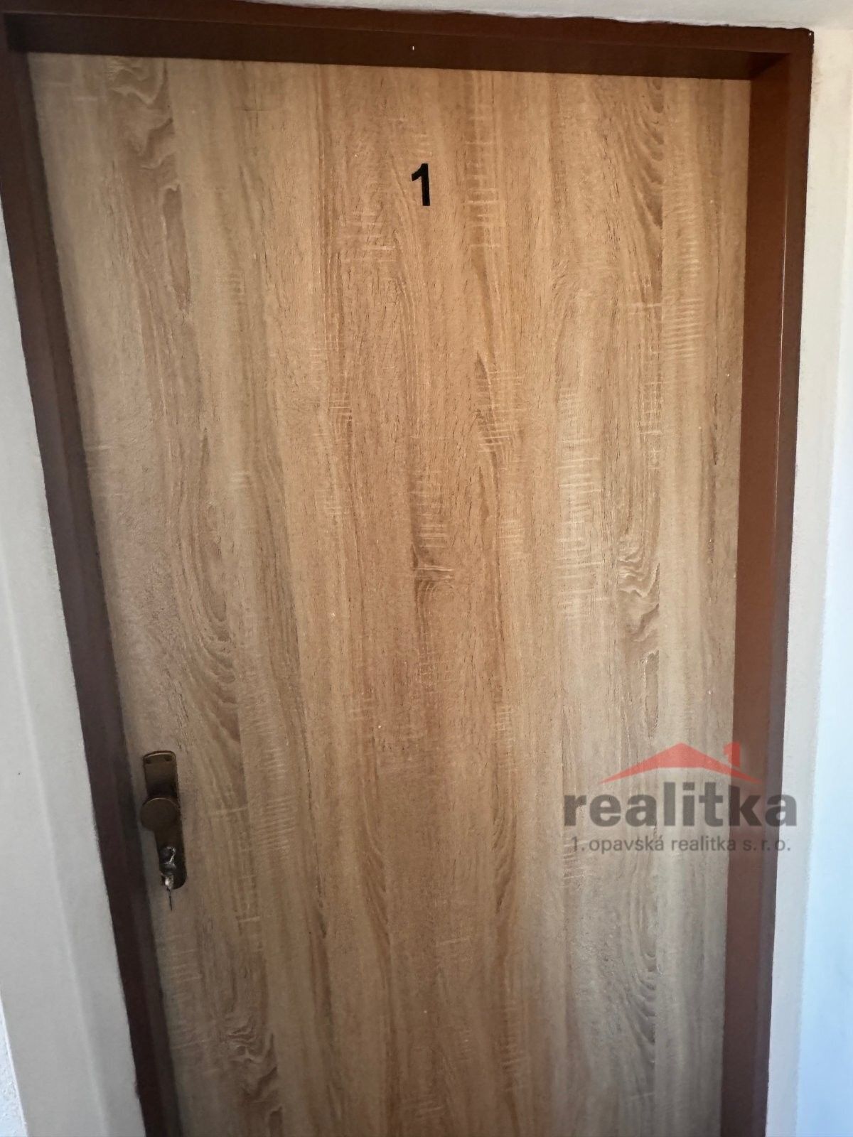 Pronájem bytu 1+kk 27 m² - foto 2
