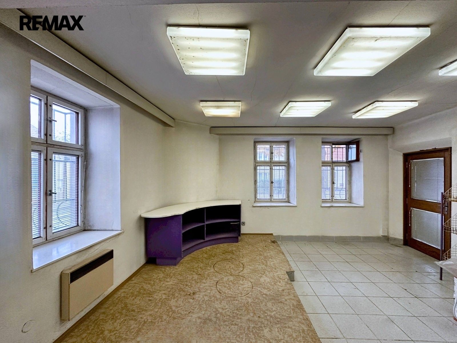 Prodej komerčního prostoru 230 m² - foto 22