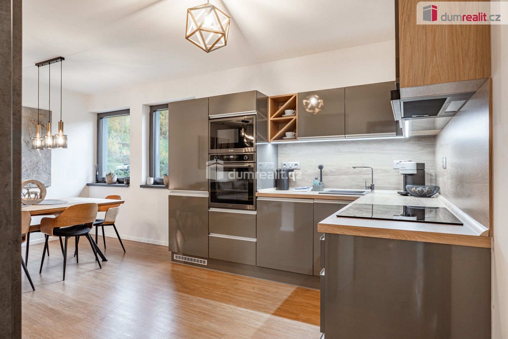 Prodej domu 184 m² - foto 4