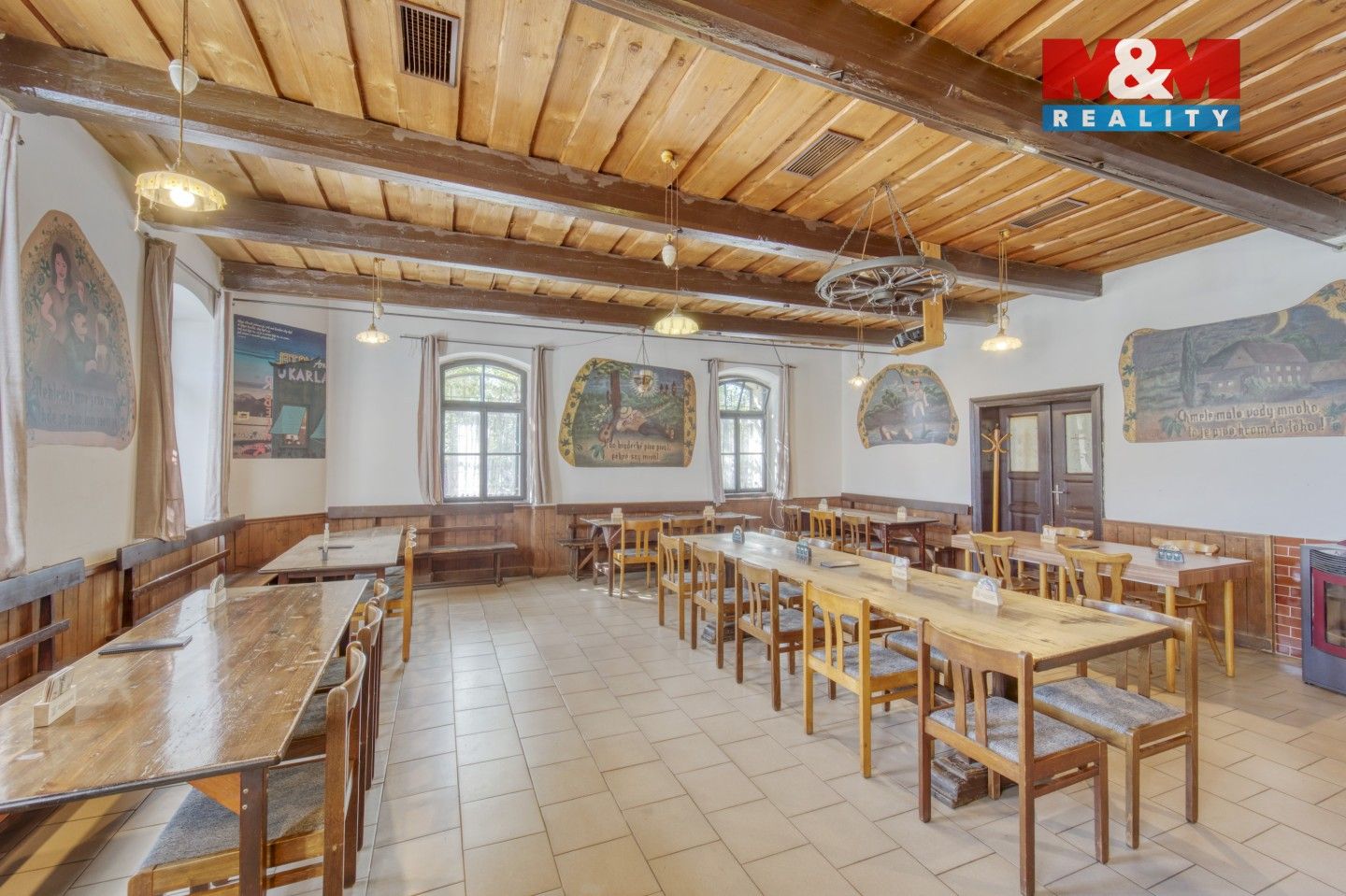Prodej komerčního prostoru 633 m² - foto 4