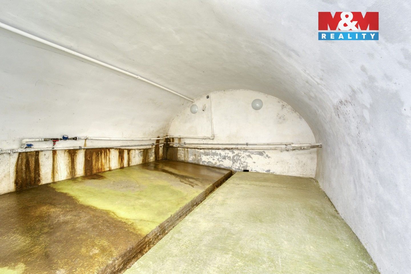Prodej komerčního prostoru 633 m² - foto 13