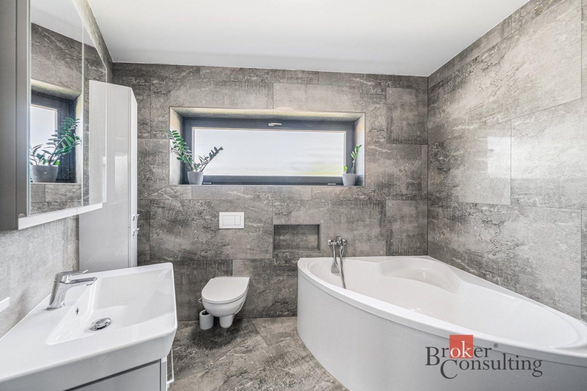 Prodej nemovitosti 137 m² - foto 4