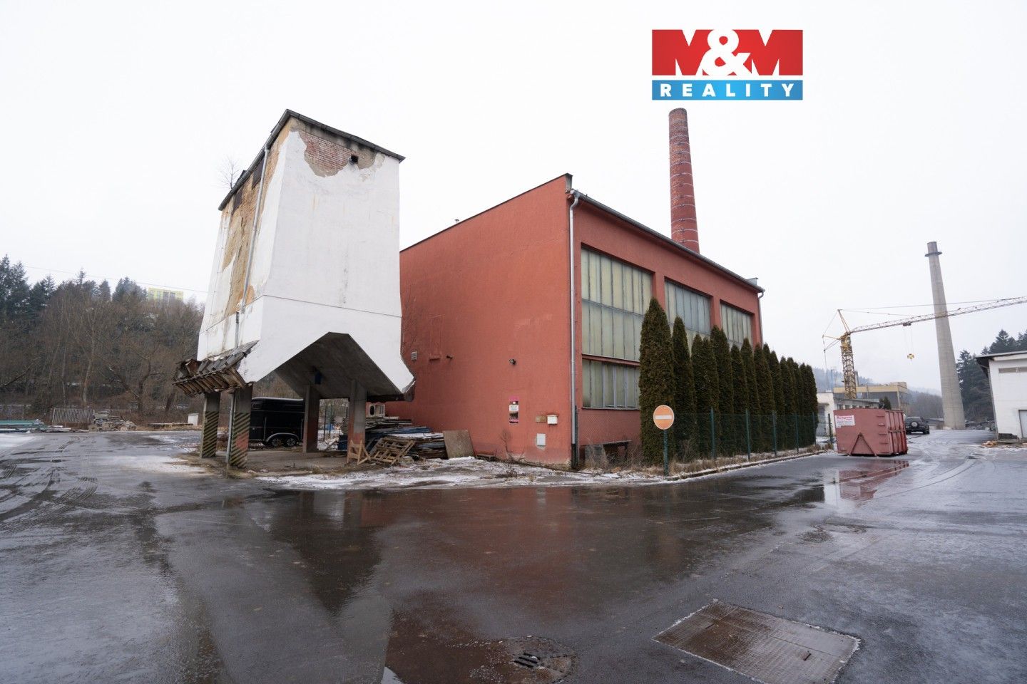 Prodej komerčního prostoru 1511 m² - foto 1
