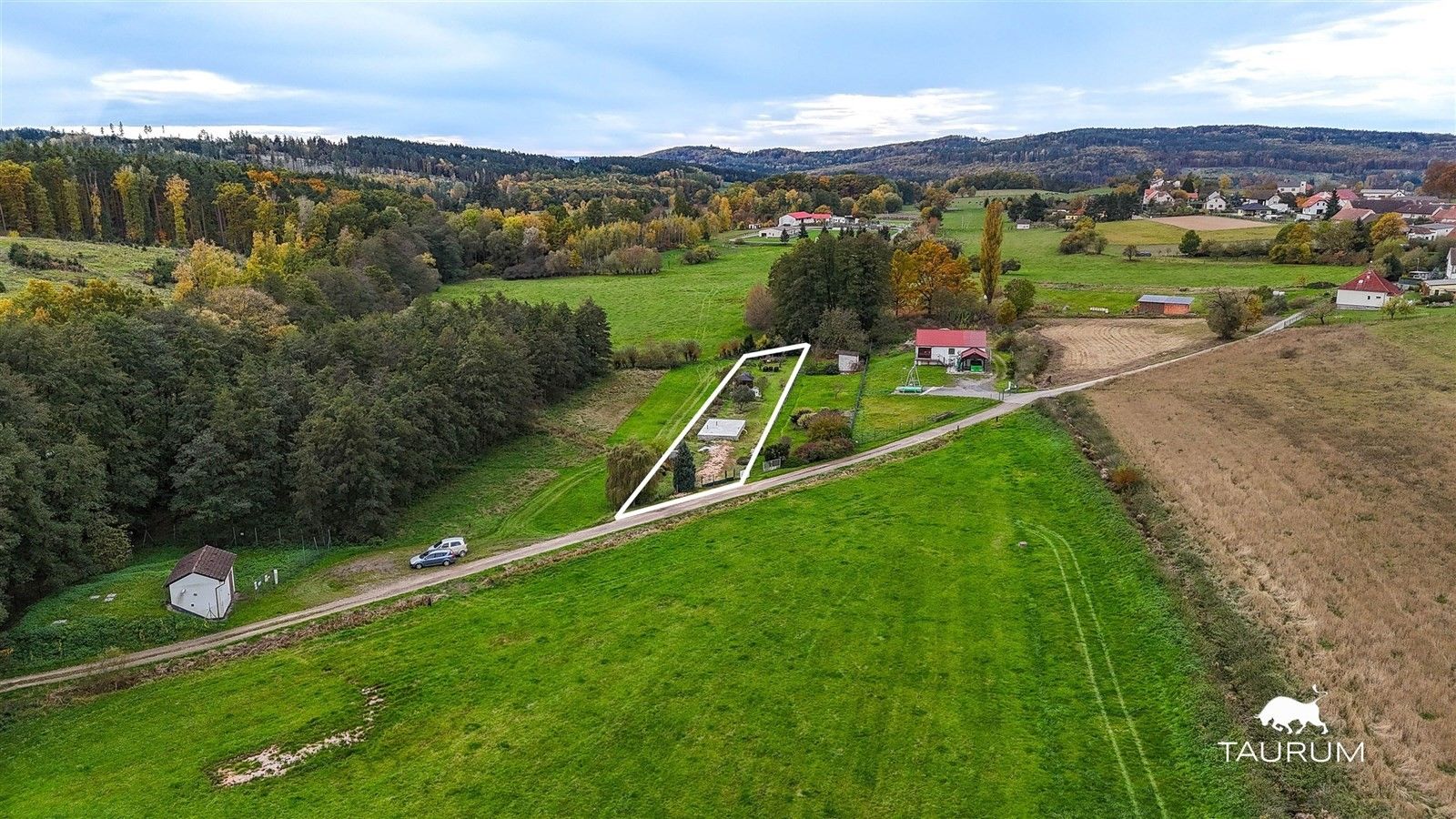 Prodej pozemku 1500 m² - foto 1