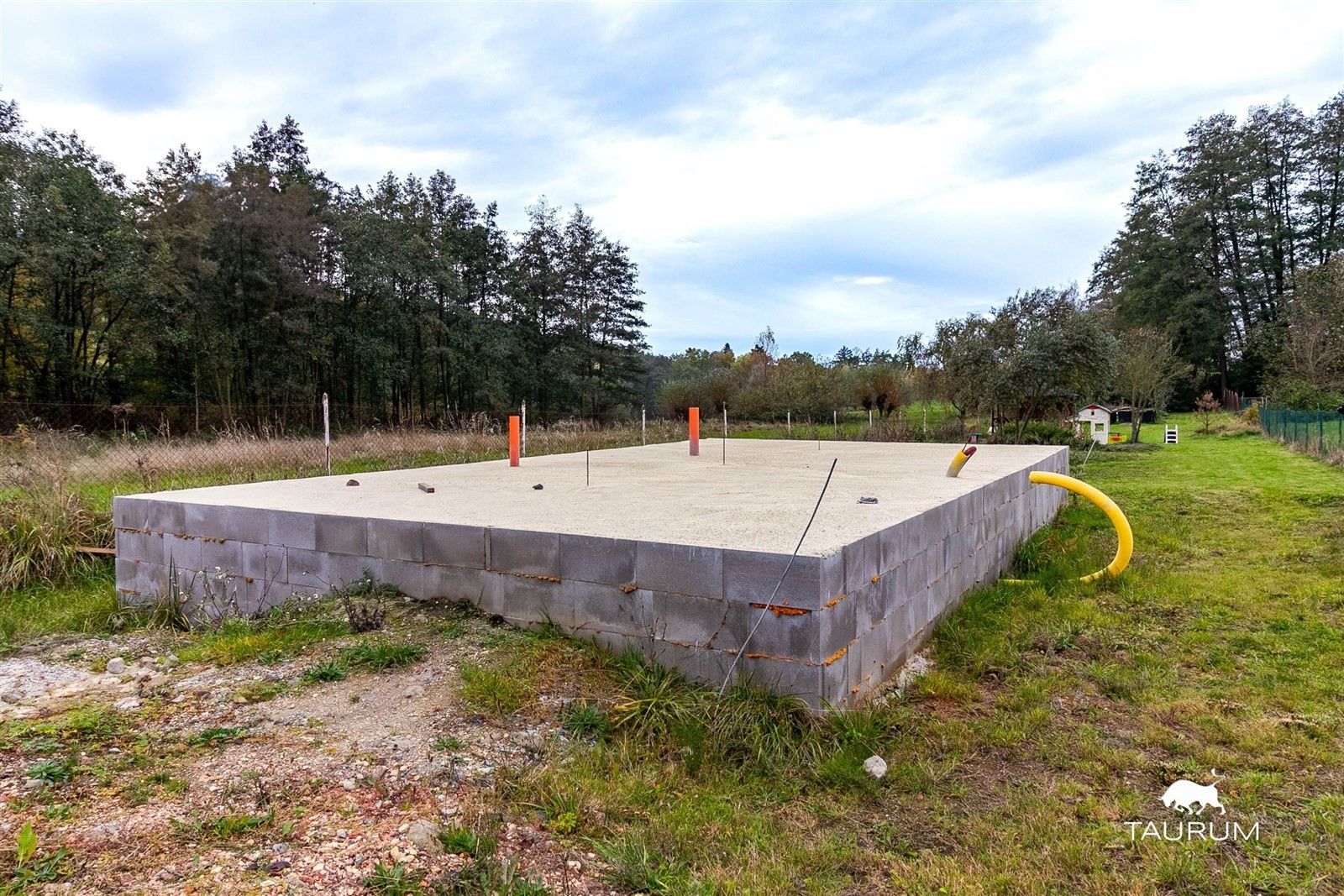 Prodej pozemku 1500 m² - foto 4