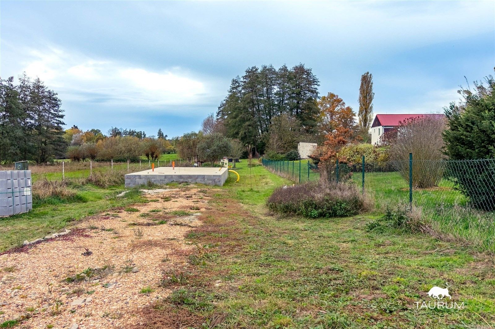 Prodej pozemku 1500 m² - foto 5