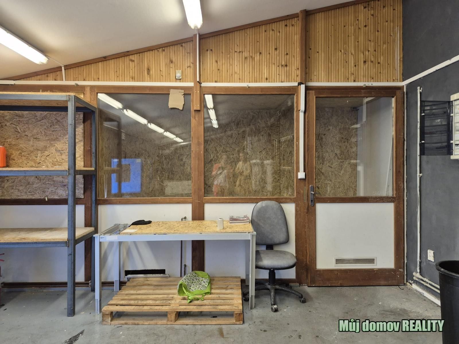 Pronájem komerčního prostoru 55 m² - foto 6
