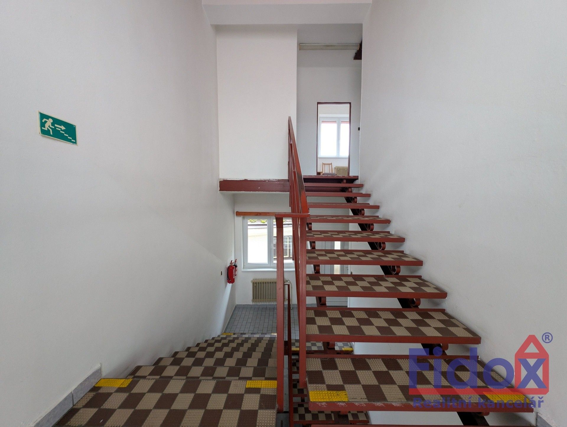Prodej komerčního prostoru 255 m² - foto 10
