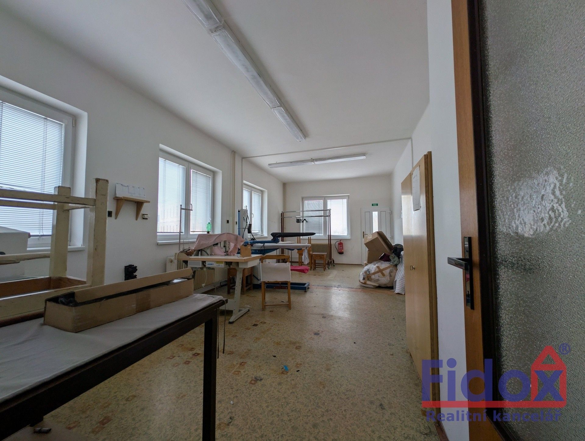 Prodej komerčního prostoru 255 m² - foto 18