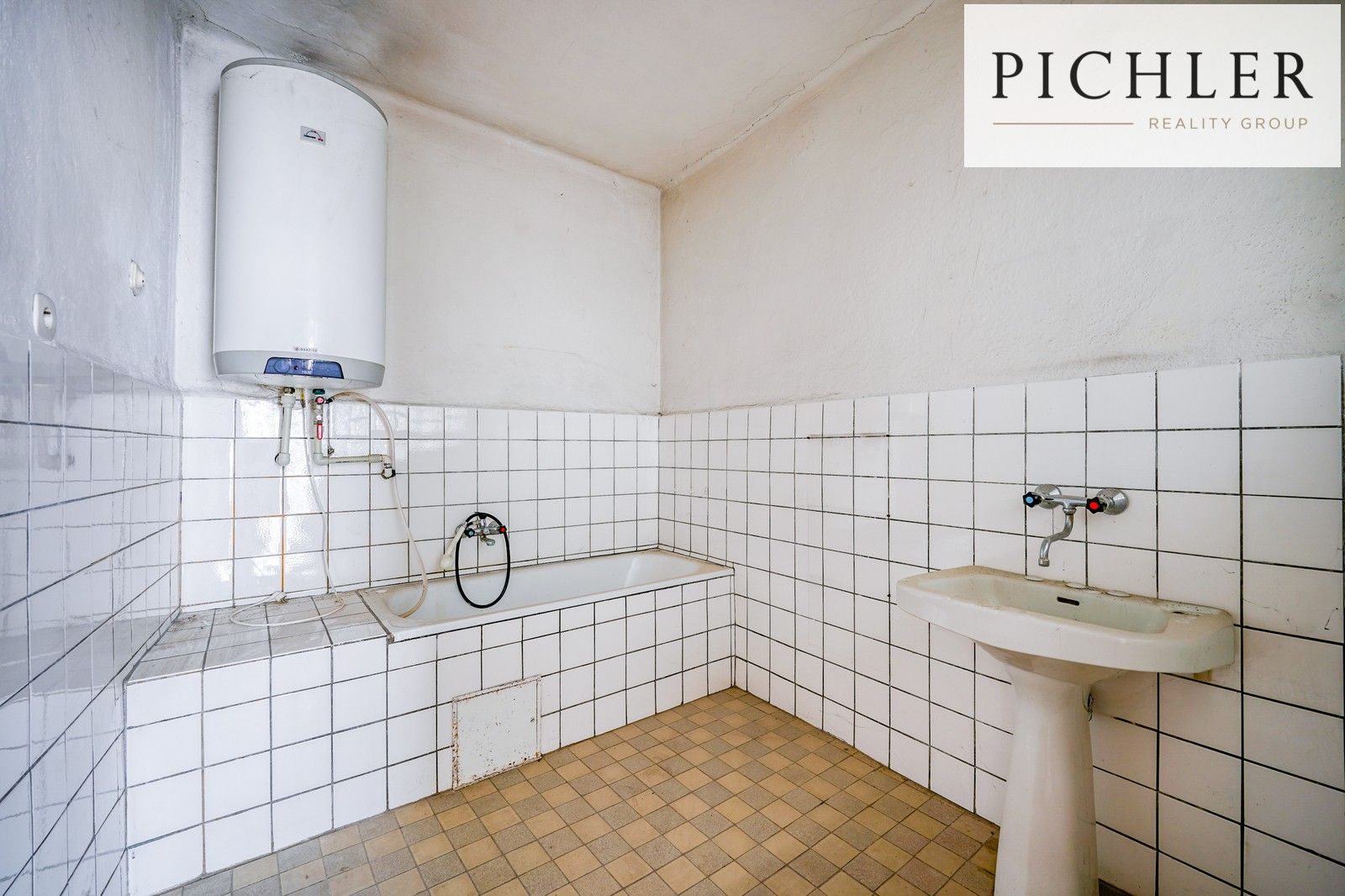 Prodej domu 292 m² - foto 4